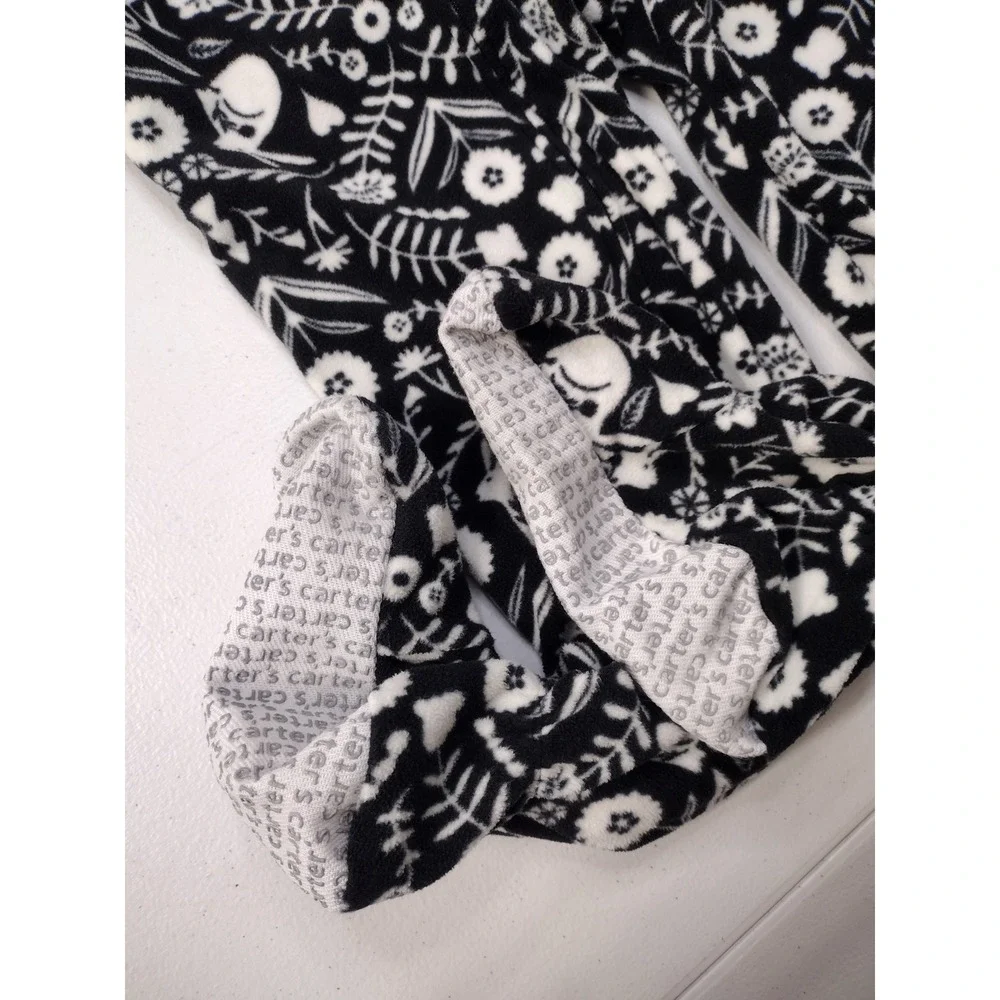 Carters Kids Size 6 Black White Bunny Floral Fleece Footed Pajamas One Piece Zip